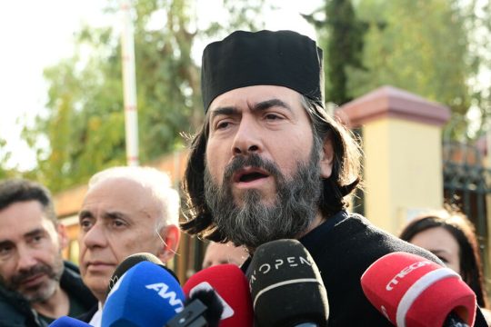 Νέα δικογραφία για τον πατέρα Αντώνιο